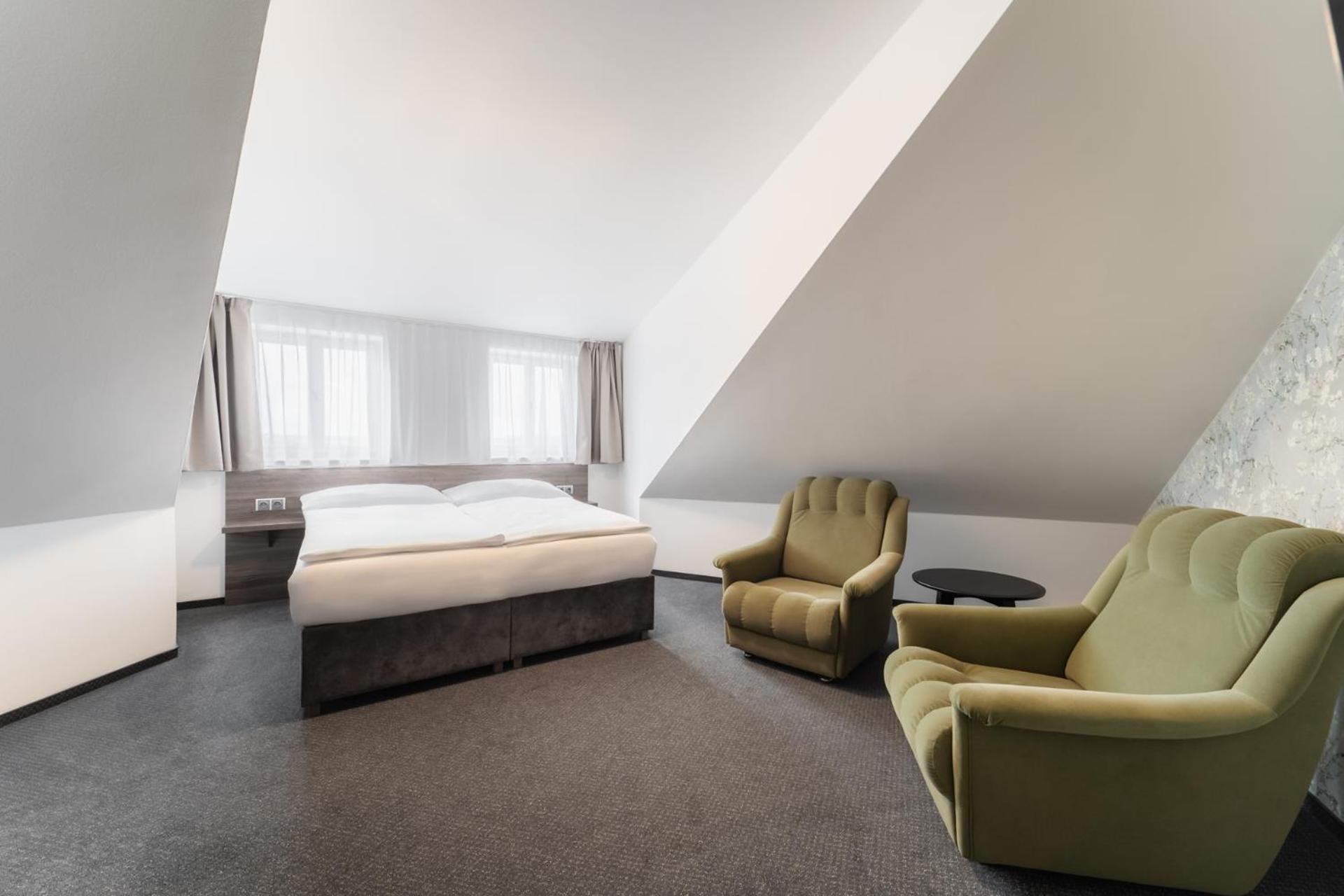 Ea Victoria Hotel 4*